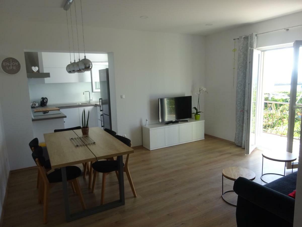 Apartment Duce 오미스 외부 사진