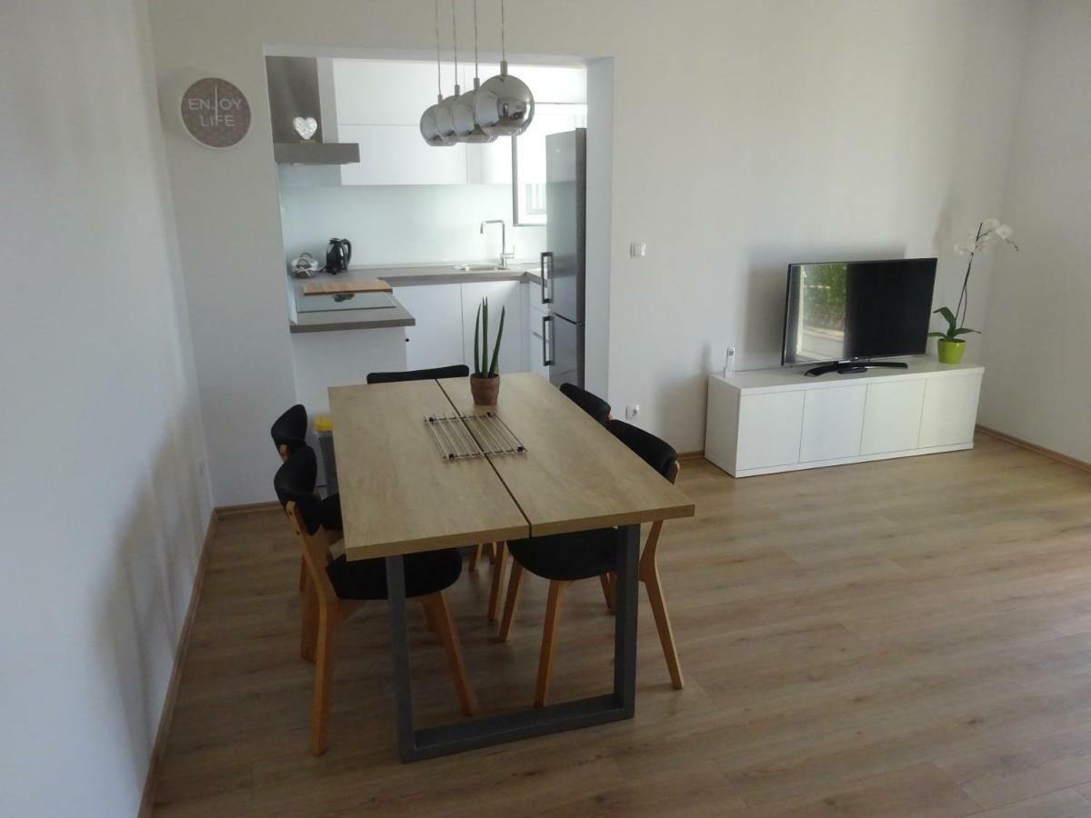 Apartment Duce 오미스 외부 사진
