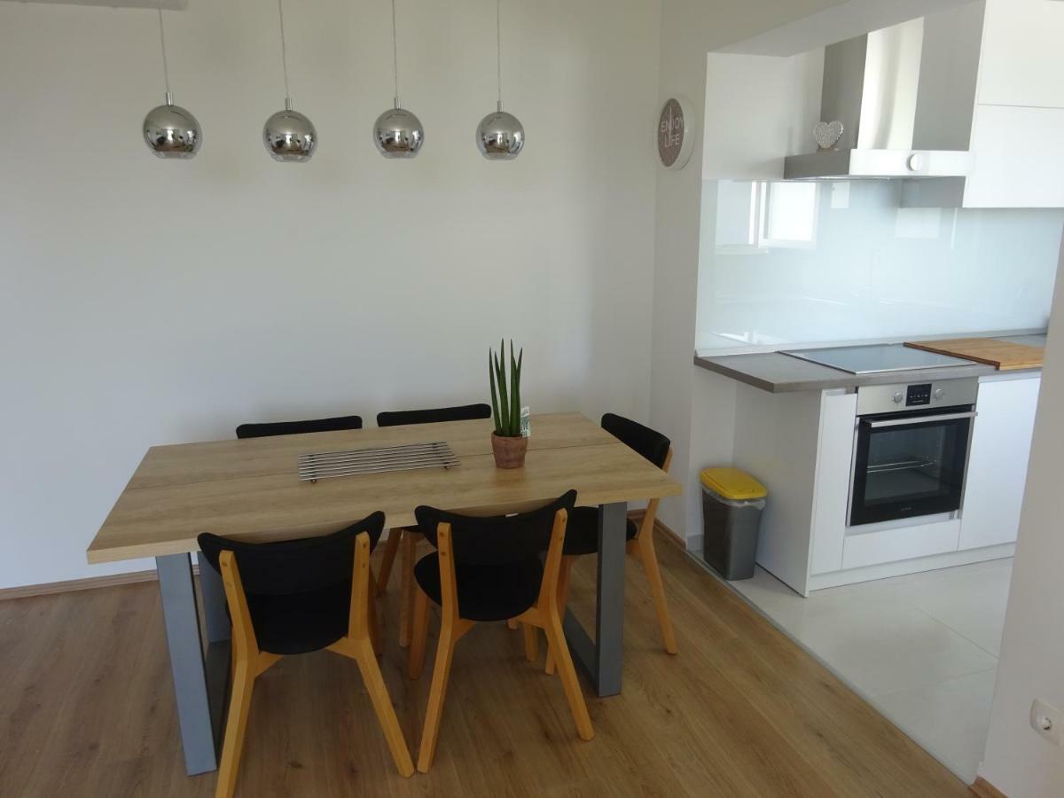 Apartment Duce 오미스 외부 사진
